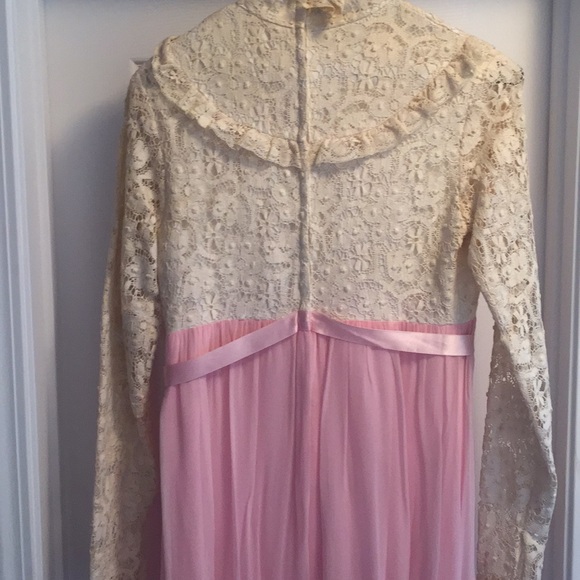 Vintage bridesmaid dress light pink and ivory lace - Picture 3 of 7